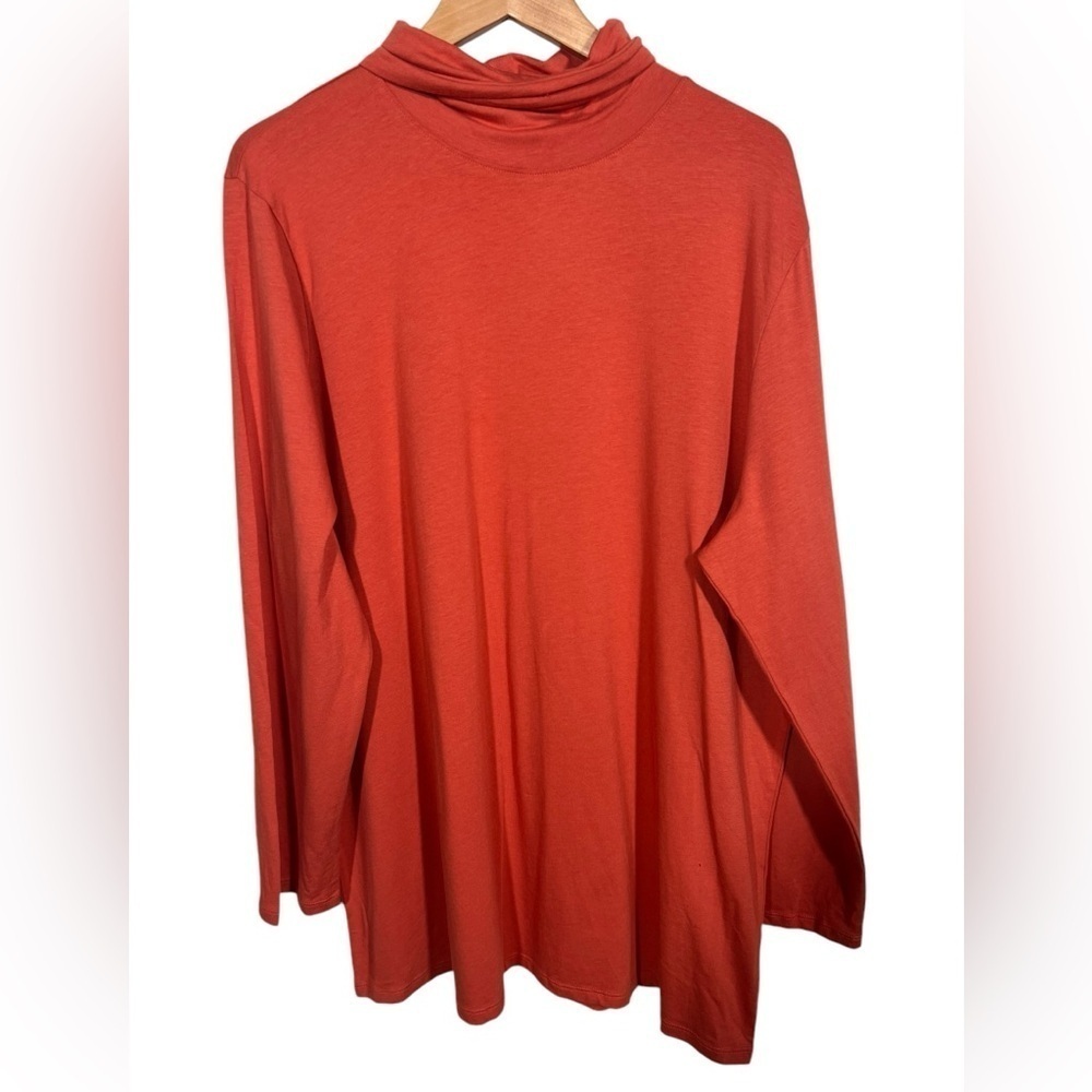 Universal Standard Turtle Neck Size XL